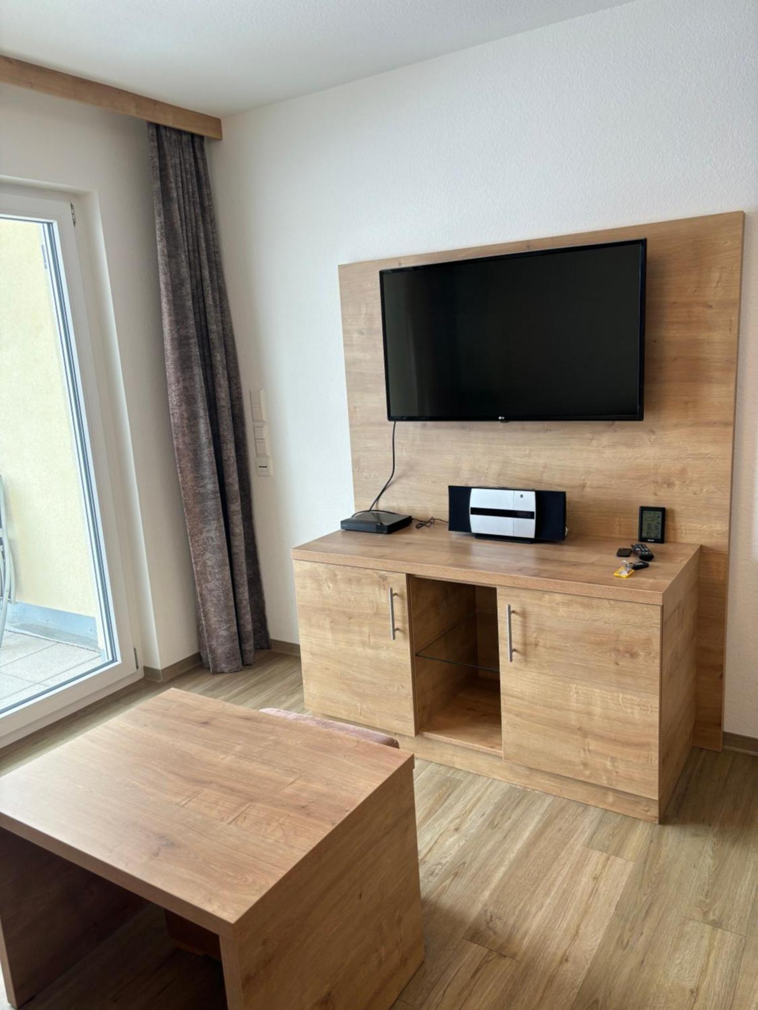 Apartment 207 フェルトベルク エクステリア 写真